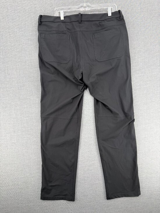 Lululemon Warpstreme ABC Classic Fit Pants Mens 40x34 Black LM5335S - Picture 2 of 8